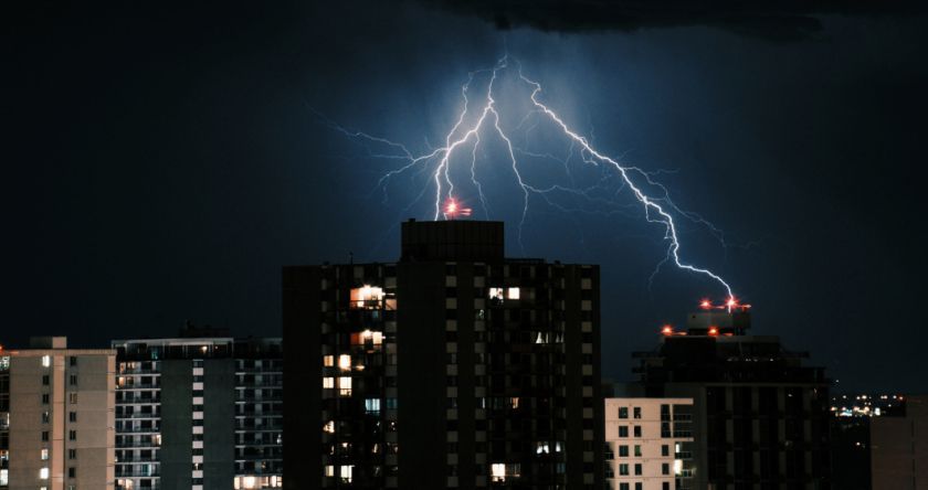 Громоотвод: что это, принцип работы и устройство картинка