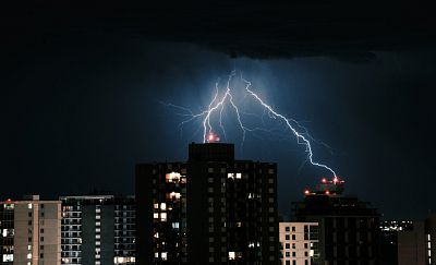 Громоотвод: что это, принцип работы и устройство картинка