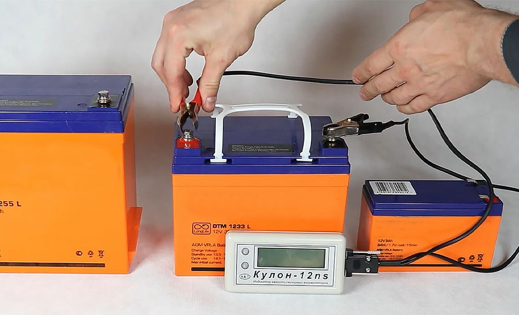 Проверка и заряд аккумулятора ИБП картинка